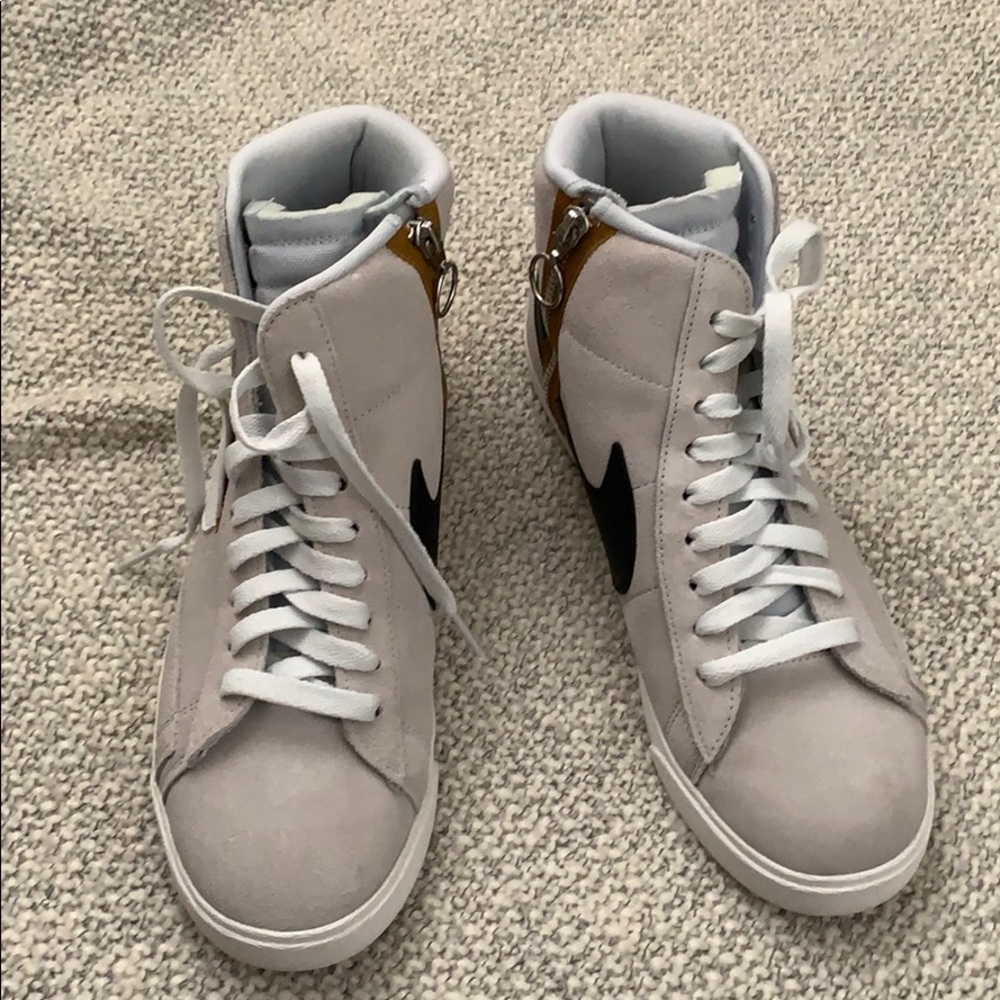 Nike blazer